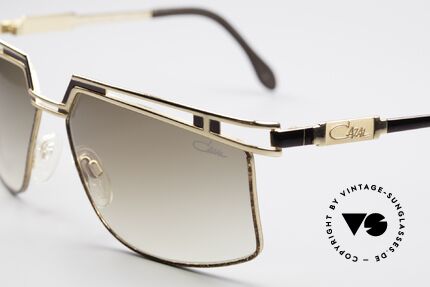 Cazal 957 80's West Germany Shades, code 33: brown mottled frame & brown gradient lenses, Made for Men and Women Cazal 957 80's West Germany Shades, code 33: brown mottled frame & brown gradient lenses, Made for Men and Women