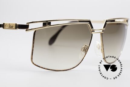 Cazal 957 80's West Germany Shades, a genuine old original (W.Germany) with orig. packing, Made for Men and Women Cazal 957 80's West Germany Shades, a genuine old original (W.Germany) with orig. packing, Made for Men and Women