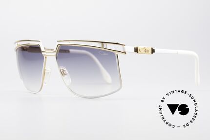 Cazal 957 XLarge HipHop Vintage Shades, splendid designer piece; a striking vintage eye-catcher, Made for Men and Women Cazal 957 XLarge HipHop Vintage Shades, splendid designer piece; a striking vintage eye-catcher, Made for Men and Women