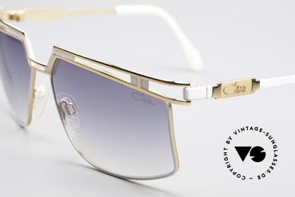 Cazal 957 XLarge HipHop Vintage Shades, col.code 332: white-gold frame with gray gradient lenses, Made for Men and Women