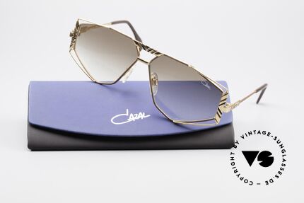 Cazal 956 Cari Zalloni Vintage Frame, reduced to 359,-€ due to tiny scratches on lenses, Made for Men and Women