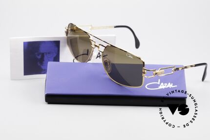 Cazal 972 Rare Designer Sunglasses 90's, orig. brown Cazal sun lenses with UV PROTECTION mark, Made for Men and Women