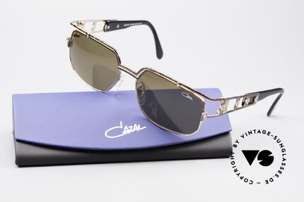 Cazal 979 Ladies Sunglasses Vintage, genuine Cazal sun lenses (for 100% UV protection), Made for Women