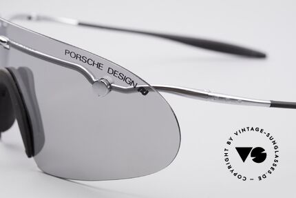 Porsche 5692 F09 Flat Designer Shades, made for extreme sporty conditions (lens with light tint), Made for Men