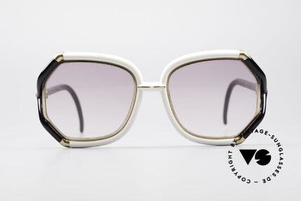 Ted Lapidus B02 70's Designer Sunglasses, black/white frame with golden appliqué - just fancy!!, Made for Women