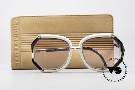 Ted Lapidus B02 70's Designer Sunglasses, NO retro oversize design, but a 40 years old original, Made for Women