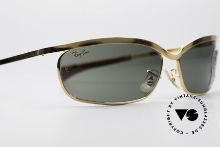 Ray Ban Olympian VI Deluxe B&L USA Vintage Shades, unworn (like all our vintage Ray-BAN sunglasses), Made for Men