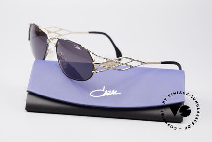 Cazal 981 Designer Ladies Sunglasses, with high-end Cazal sun lenses for 100% UV protection, Made for Women
