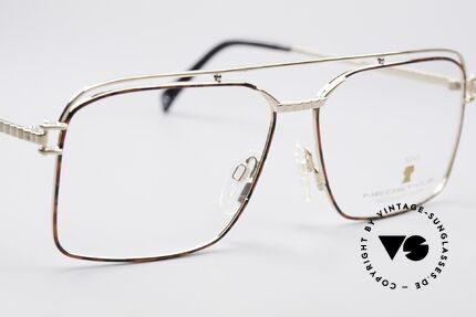 Neostyle Dynasty 424 - XL 80's Titanium Men's Frame, never worn (like all our rare vintage eyeglasses), Made for Men