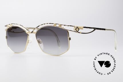 Cazal 280 90's Vintage Ladies Sunglasses, true eye-catcher & high-end quality (frame Germany), Made for Women