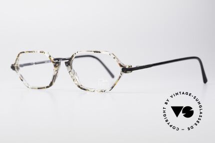 Cazal 1302 - Point 2 Octagonal 90's Eyeglass-Frame, delicate combination of materials and shape (octagonal), Made for Men and Women