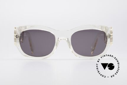Gianni Versace 413 Vintage Medusa Sunglasses, eye-catching temples with the Versace Medusa heads, Made for Men and Women