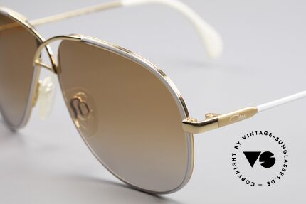 Cazal 728 Vintage Aviator Sunglasses, fancy sun lenses (brown-gray gradient); 100% UV, Made for Men and Women