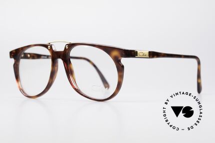 Cazal 645 Extraordinary Vintage Frame, great frame color / pattern (brown tortoise / gold), Made for Men