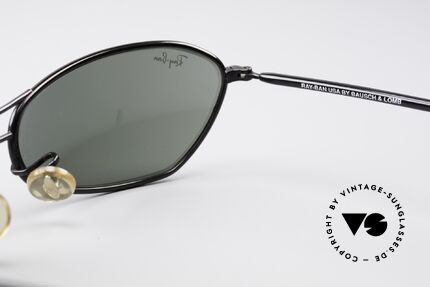 Ray Ban Fugitives Metal Modified Oval 90's Bausch & Lomb Shades, perfect fit due to curved frame & synthetic temples, Made for Men