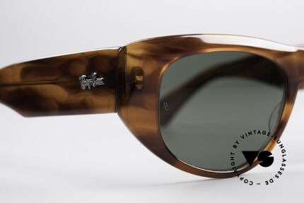 Ray Ban Wayfarer Dekko Rare Ladies Sunglasses B&L, unworn (like all our rare vintage Ray Ban sunglasses), Made for Women
