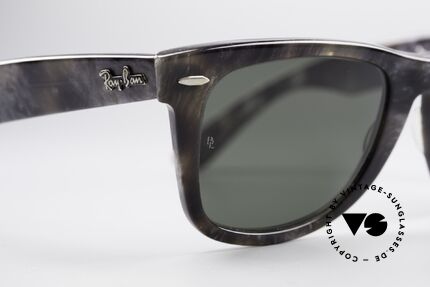 Ray Ban Wayfarer I Limited Edition Gray Frost, never worn (like all our rare B&L vintage Wayfarers), Made for Men and Women