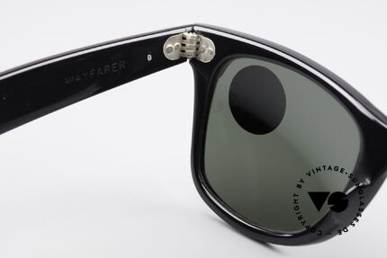 Ray Ban Wayfarer I Limited Leather Sunglasses, NO retro Italy-Wayfarer; an old 80's USA ORIGINAL, Made for Men and Women Ray Ban Wayfarer I Limited Leather Sunglasses, NO retro Italy-Wayfarer; an old 80's USA ORIGINAL, Made for Men and Women