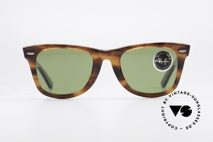 Ray Ban Wayfarer I 40 Years Rare Limited Special Edition, one of the downright classics of sunglass fashion!, Made for Men and Women