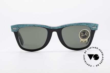 Ray Ban Wayfarer I Old 80's USA Sunglasses B&L, worn by many celebrities (e.g. Don Johnson, etc..), Made for Men and Women Ray Ban Wayfarer I Old 80's USA Sunglasses B&L, worn by many celebrities (e.g. Don Johnson, etc..), Made for Men and Women