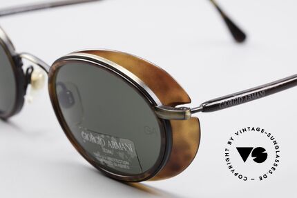 Giorgio Armani 666 Side Shields Frame Oval, made for extreme sun-intensity (optical premium quality), Made for Men and Women Giorgio Armani 666 Side Shields Frame Oval, made for extreme sun-intensity (optical premium quality), Made for Men and Women