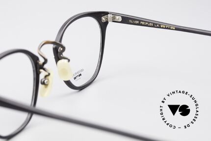 Oliver Peoples OP507 80's Unisex Designer Frame, NO retro fashion, but a unique 30 years old ORIGINAL, Made for Men and Women