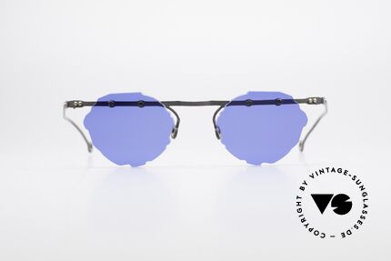 Theo Belgium Asis Lenses shaped like a leaf, founded in 1989 as 'anti mainstream' eyewear / glasses, Made for Men and Women