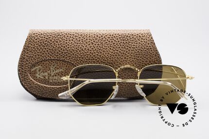 Ray Ban Classic Style III Diamond Hard Gold Mirrored, unworn, NOS (like all our vintage USA RAY-BANS), Made for Men and Women