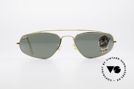 Ray Ban Fugitives Modified Aviator 90's Bausch & Lomb Shades, sporty futuristic sunglasses by RAY-BAN (U.S.A.), Made for Men