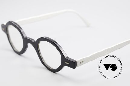 Theo Belgium Eye-Witness BD30 Avant-Garde Vintage Glasses, the fancy 'Eye-Witness' series was launched in May '95, Made for Men and Women