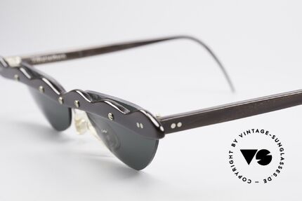 Theo Belgium Beta 80's Buffalo Horn Sunglasses, the brow bar of the model is shaped like a wave, XL size, Made for Women