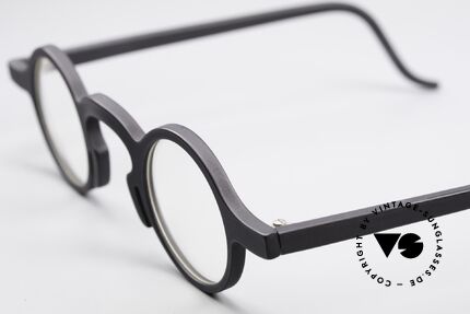 Theo Belgium Fax Vintage Designer Specs Round, extraordinary 1990's frame in TOP-quality, medium size!, Made for Men and Women