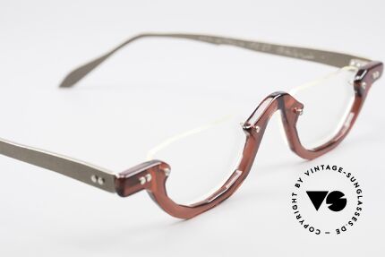 Theo Belgium Eye-Witness AE27 Crazy Reading Eyeglasses, these specs were apparently unfinished & asymmetrical, Made for Men and Women