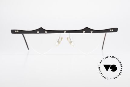 Theo Belgium Eta Heart Shaped Frame Horn XL, founded in 1989 as 'anti mainstream' eyewear / glasses, Made for Women