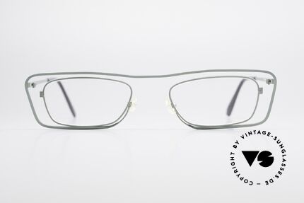 Theo Belgium Papa Vintage Glasses For Papa, founded in 1989 as 'opposite pole' to the 'mainstream', Made for Men