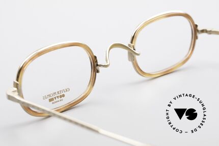 Oliver Peoples Fred Vintage Designer Frame Oval, Oliver Peoples LA = "distinctive specs with personality", Made for Men and Women