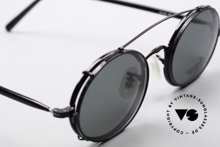 Oliver Peoples 68MBK Vintage Frame Sun Clip On, the frame is decorated with many costly engravings, Made for Men and Women