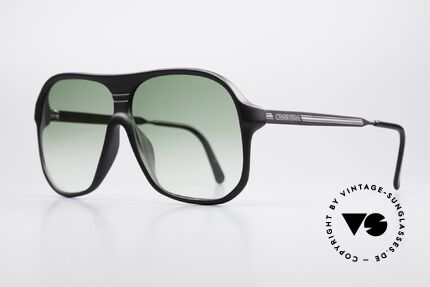 Carrera 5535 Optyl Sunglasses 70's Shades, the lightweight OPTYL material does not seem to age, Made for Men