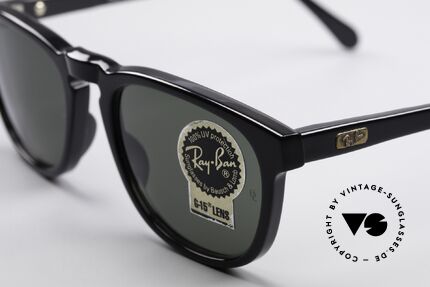 Ray Ban Gatsby Style 2 Old Ray Ban USA Sunglasses, unworn (like all our vintage 1990's RAY-BAN), Made for Men and Women