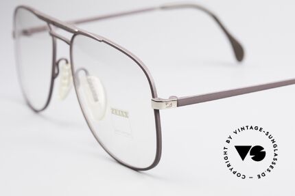 Zeiss 5886 Old 80's Eyeglass-Frame Men, unworn (like all our high-end Zeiss vintage eyewear), Made for Men