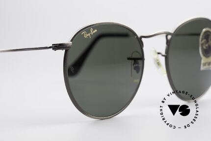 Ray Ban Round Metal 49 Round Vintage Sunglasses USA, unworn Bausch&Lomb sunglasses + an old B&L case, Made for Men and Women
