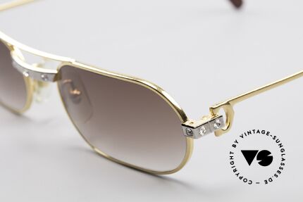 Cartier Must Santos - M Customized Crystal Edition, one of a kind, 22ct gold-plated frame; in M size 55/20, 140, Made for Men and Women Cartier Must Santos - M Customized Crystal Edition, one of a kind, 22ct gold-plated frame; in M size 55/20, 140, Made for Men and Women