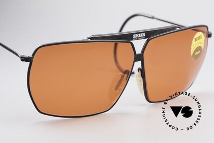 Zeiss 9909 XL Vintage Sunglasses Sport, never worn; like all our rare vintage eyewear by Zeiss, Made for Men