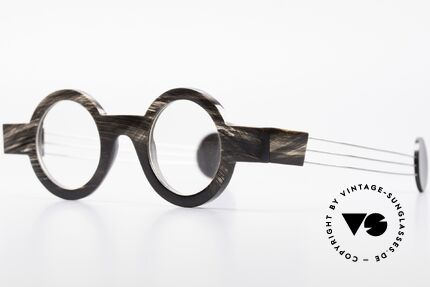 P. Klenk Bold 023 Horn Frame Twistable Temples, every horn model looks individual (pure natural material), Made for Men and Women