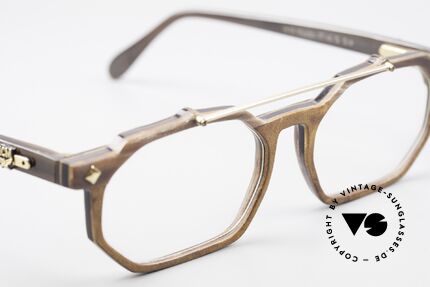 MCM München 301 Buffalo Horn Frame Vintage, never worn (like all our vintage MCM eyewear), Made for Men and Women