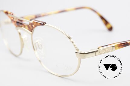 Cazal 749 Oval Designer Frame Unisex, never worn (like all our vintage CAZAL rarities), Made for Men and Women