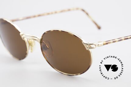 Giorgio Armani 194 Oval 90s Sunglasses No Retro, with dark brown sun lenses (for 100% UV protection), Made for Men and Women