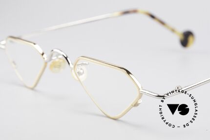 L.A. Eyeworks Millie 451 Reading Glasses Like A Diamond, thus, this terrific model was born in 1995 in Los Angeles, Made for Men and Women