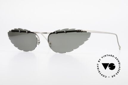 Theo Belgium Asis Lenses shaped like a leaf Details