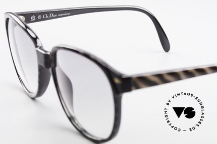 Christian Dior 2265 80's Monsieur Dior Sunglasses, elegant frame pattern looks like gray/black horn, Made for Men and Women